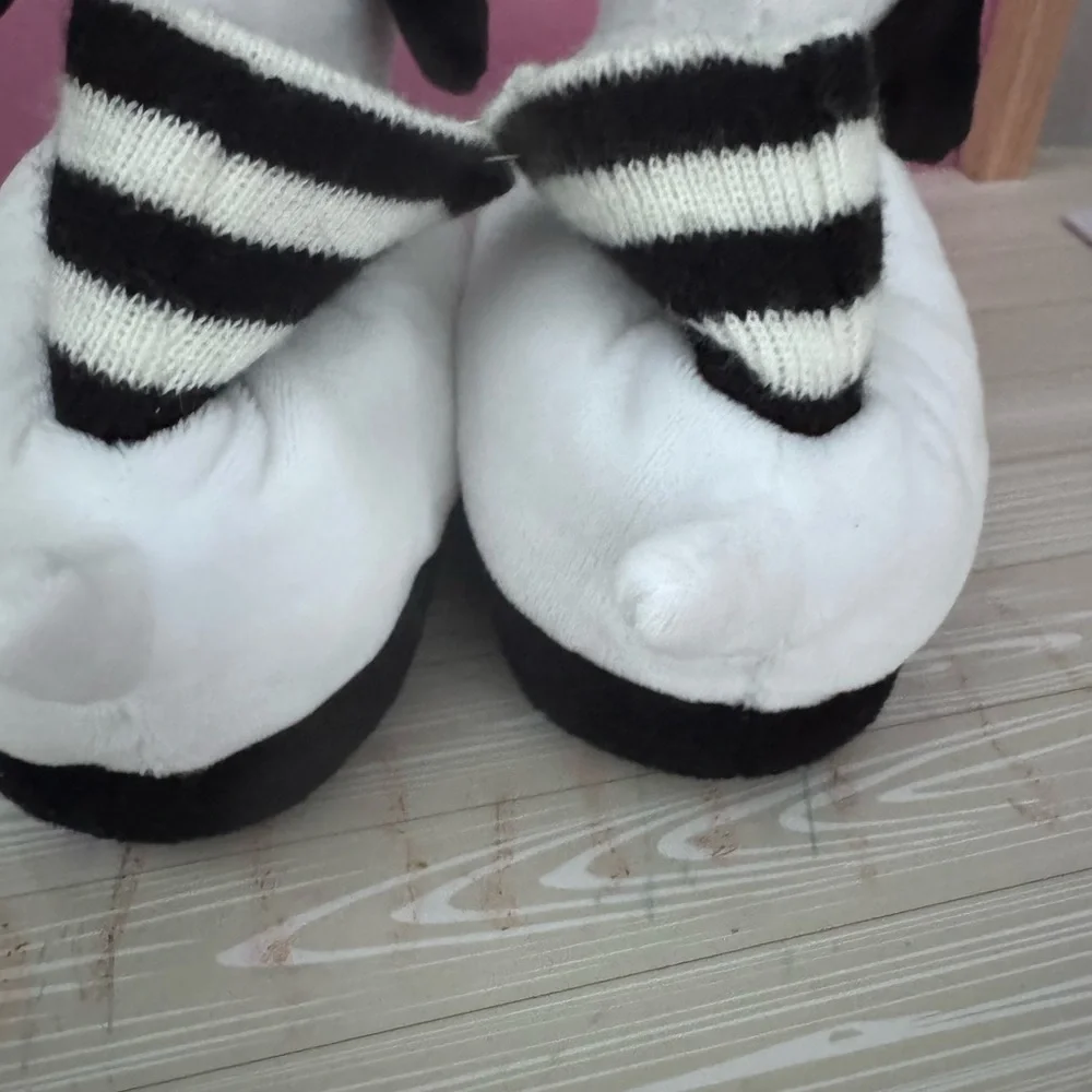 Peanuts Kids Plush Dog Slippers in White and Black